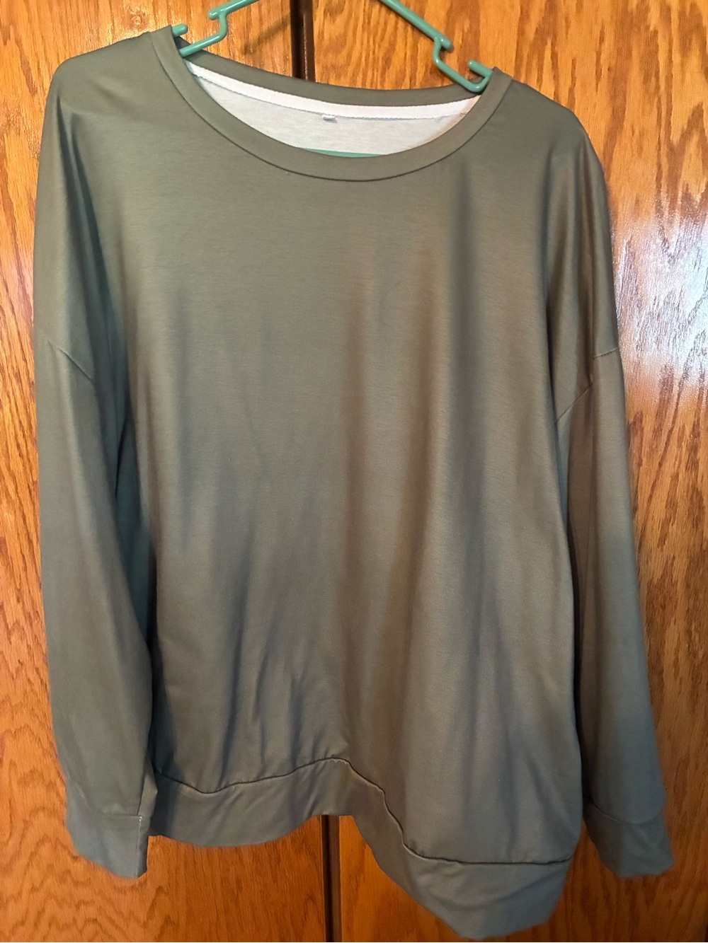 Olive Green Women's Long Sleeve Pullover Top